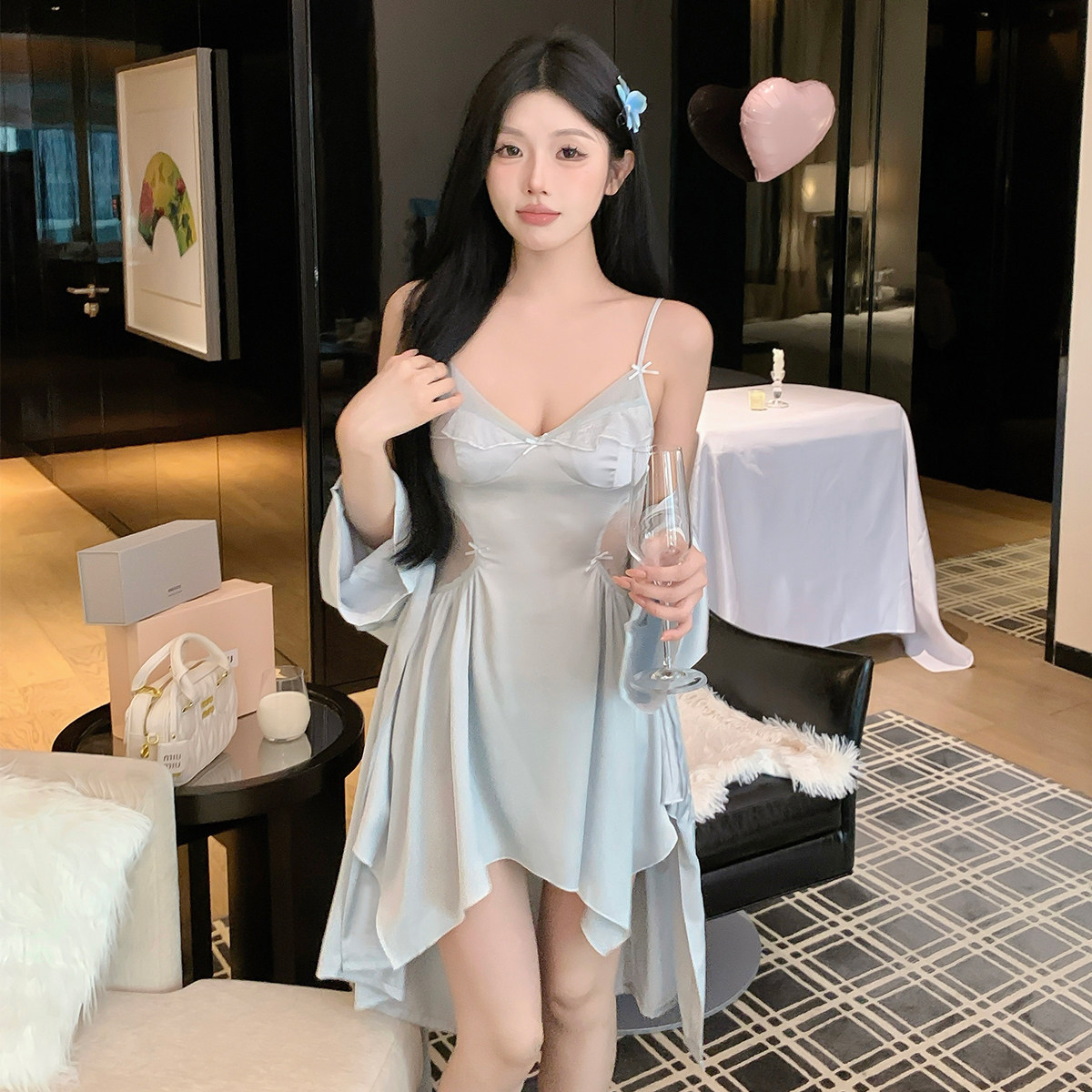 2025新款高级感吊带胸垫夏季睡衣