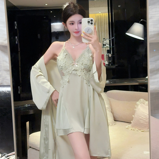 性感睡衣女冰丝夏季 吊带胸垫美背蕾丝水溶花轻奢睡裙纯欲风家居服