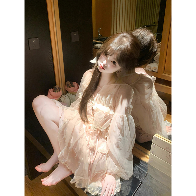 法式甜美可爱蕾丝娃娃裙女春季2025新款小个子宽松显瘦花边连衣裙