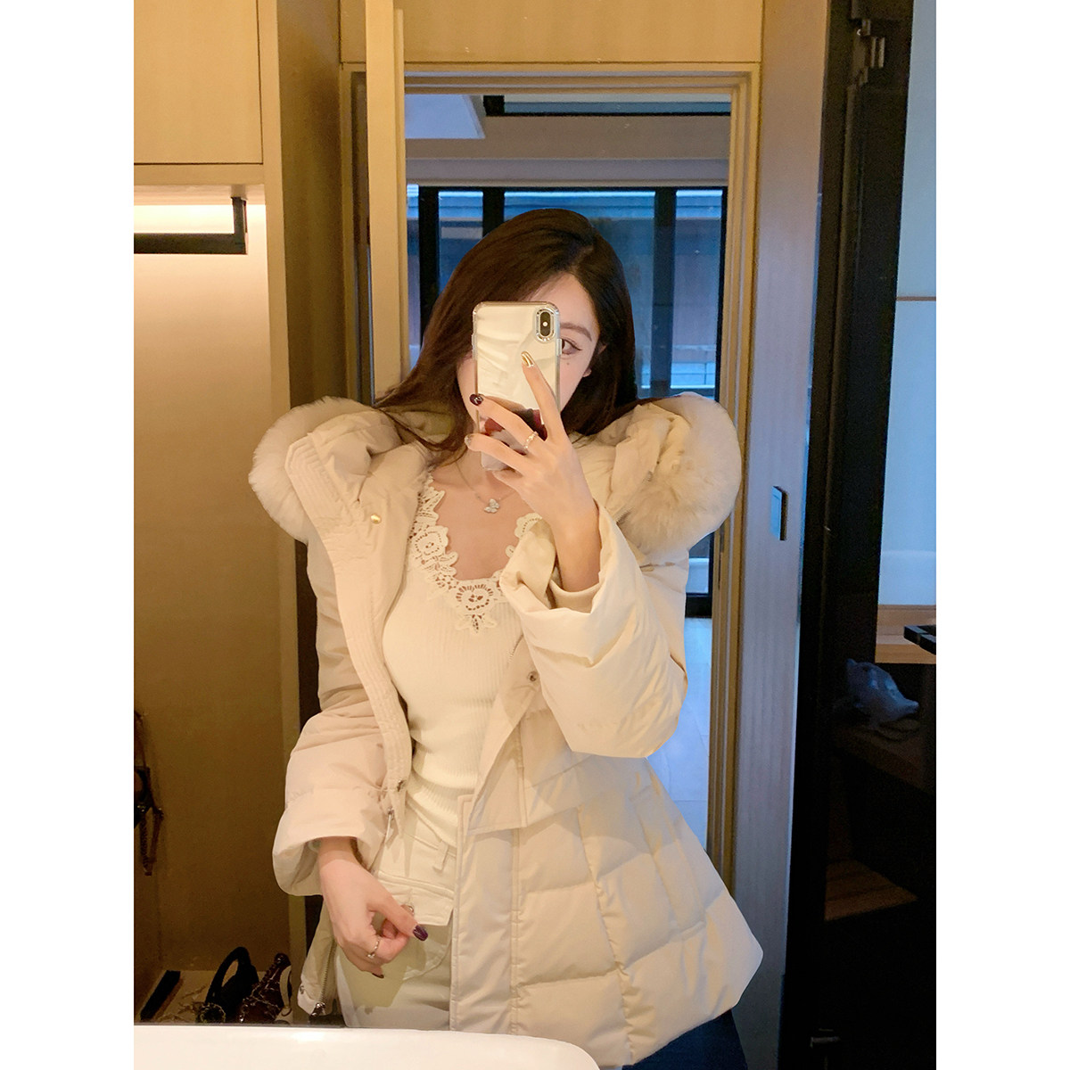 JustQin【千金雪女】2025秋冬新款狐狸大毛领收腰两件羽绒服女