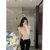 霓虹甜心 2026新款 春装 JustQin 性感蕾丝边修身 收腰性感上衣女