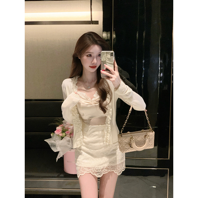 JustQin【京洛有佳人】2025新秋装针织开衫珍珠扣花边上衣女外套