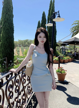 JustQin【冰洋薄荷】2026新款春装性感收腰短裙包臀针织连衣裙女