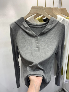 高级感内搭超好看小个子纯色帽衫 2025春秋新款 灰色连帽上衣女短款