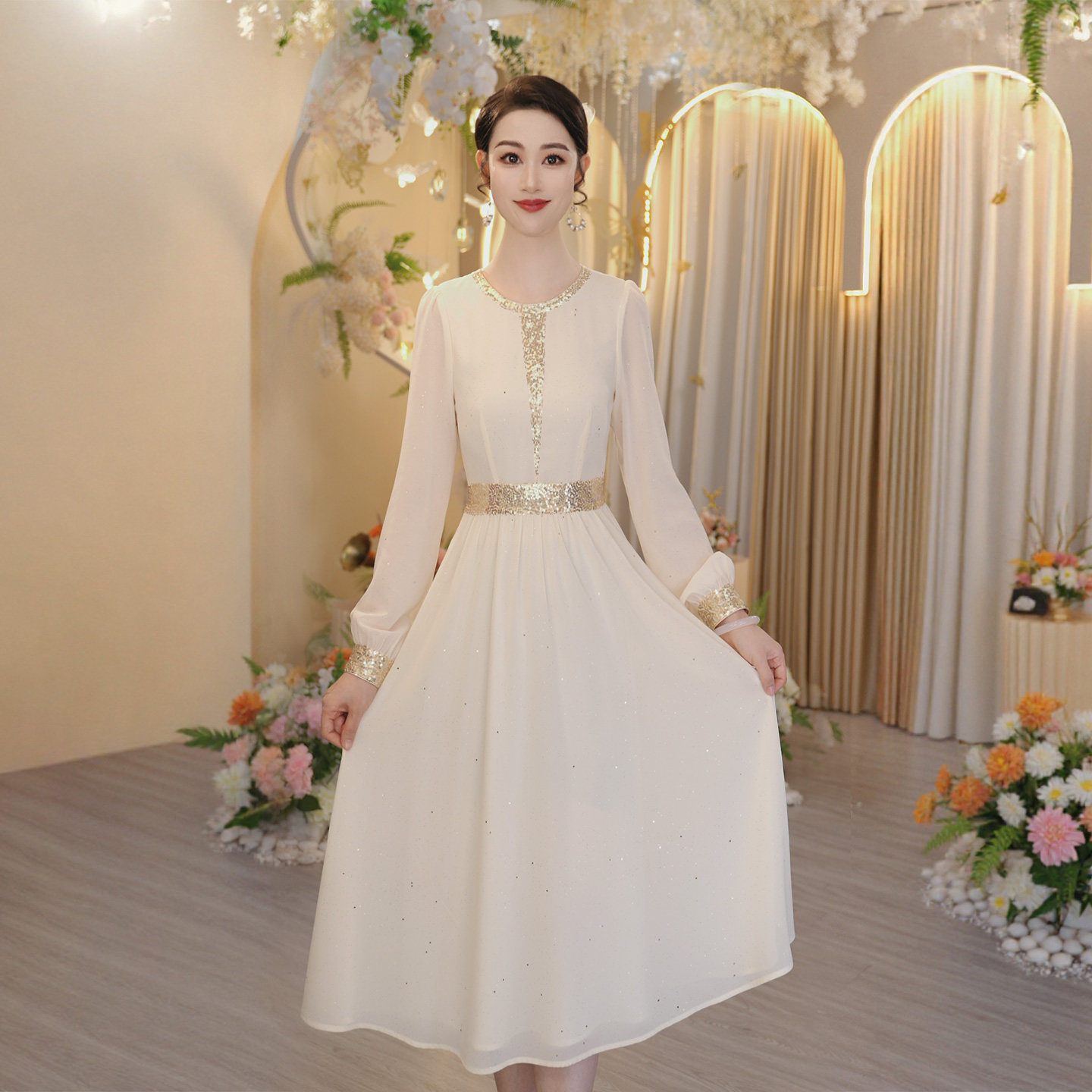 白色女2025秋季新款裙子