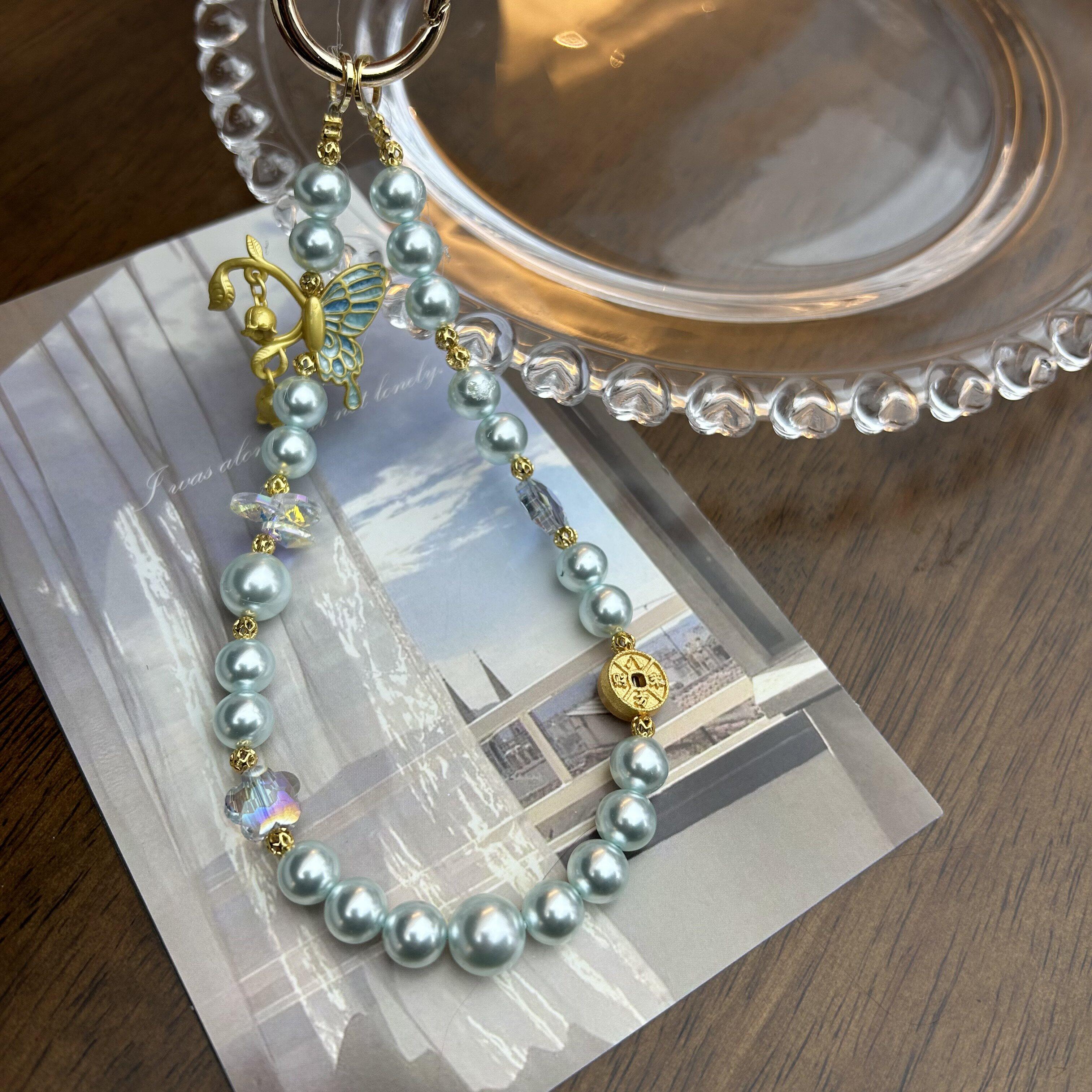 蝴蝶珍珠水晶串珠手机链挂件手腕链条挂饰蓝色手机挂件精致轻奢