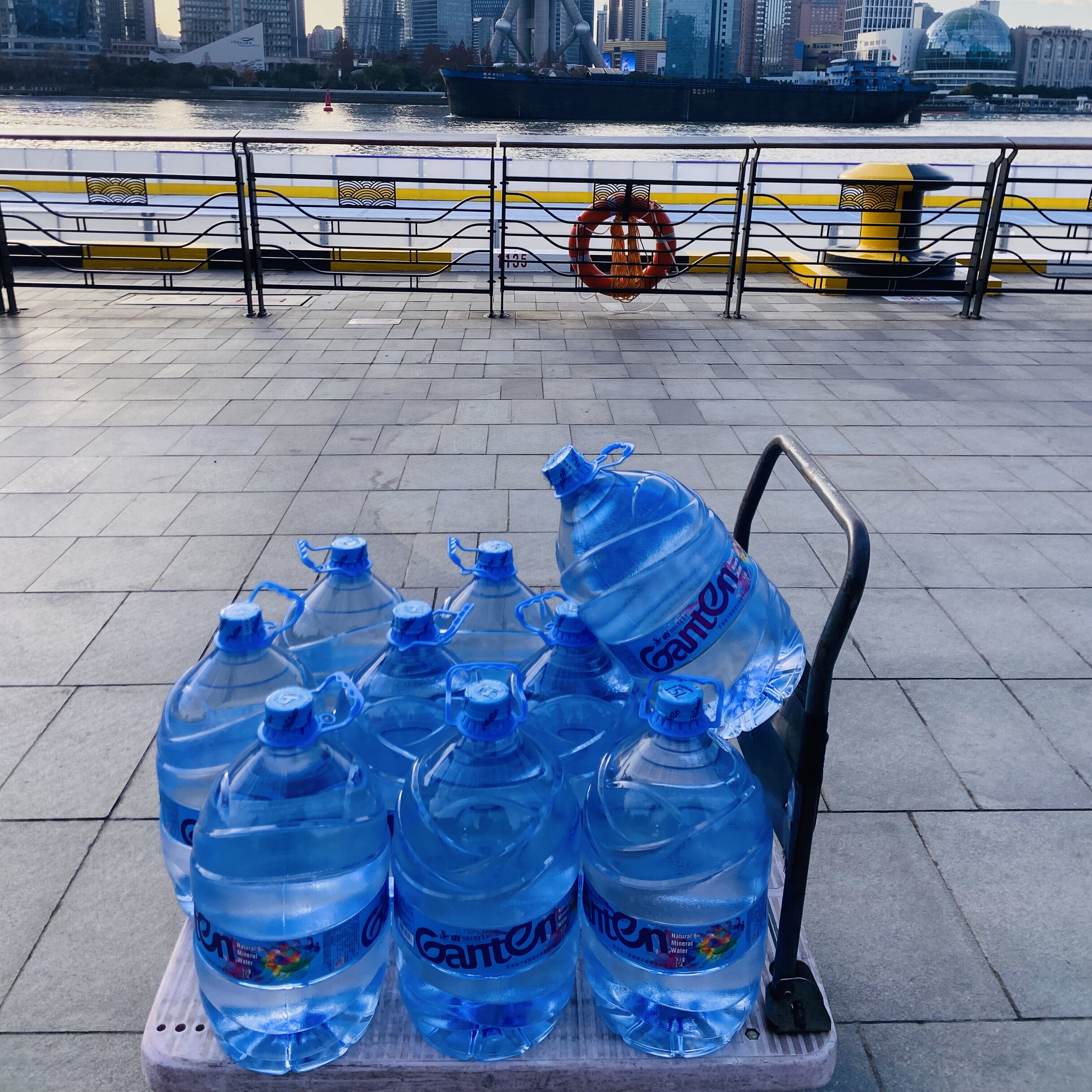 30桶 景田大桶水15L桶装水饮用天然矿泉水 上海送货上门