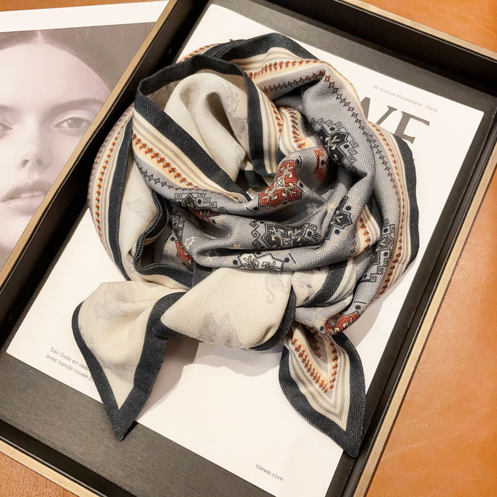 高级感灰色双层双面真丝羊毛长条斜角围巾女春秋冬大飘带百搭领巾,服饰配件/皮带/帽子/围巾,围巾/丝巾/披肩,淘宝优惠券,粉丝福利购,淘宝优惠卷