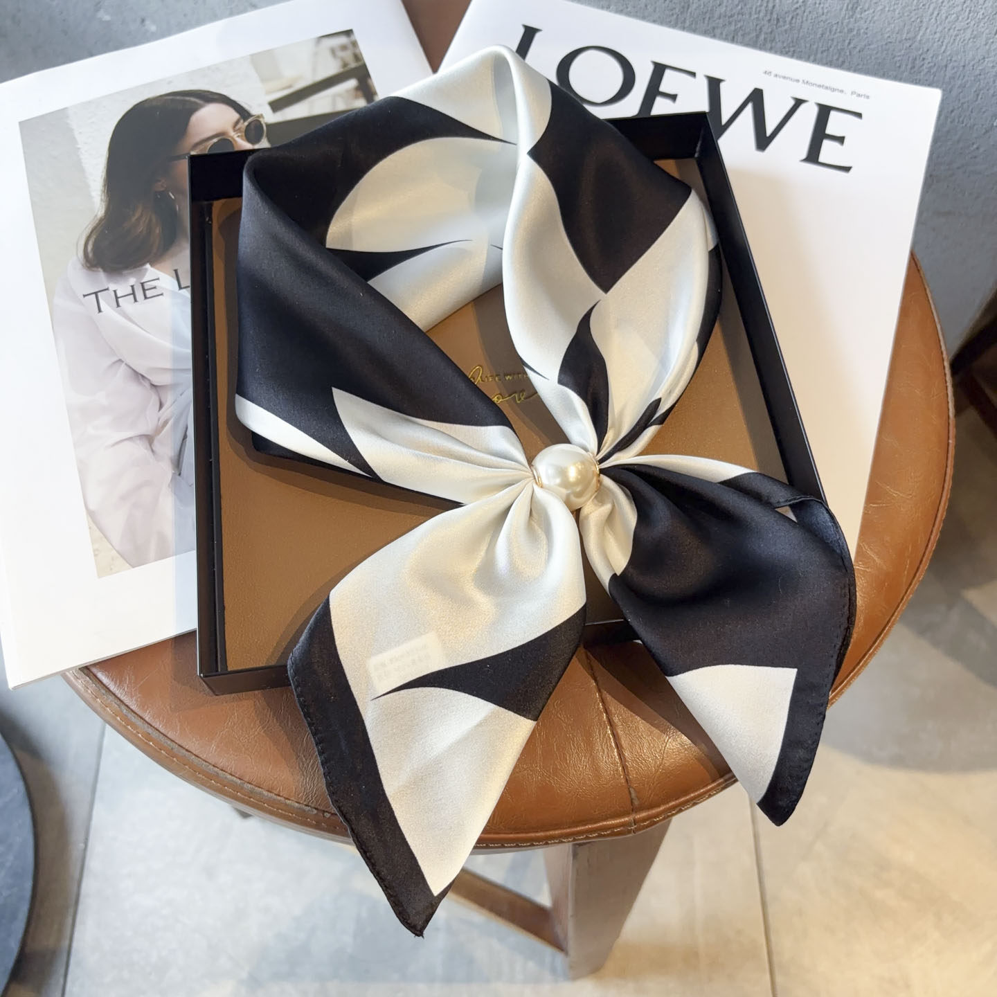 气质简约真丝珍珠磁吸丝巾女100%桑蚕丝懒人小领巾春秋搭衬衫工装,服饰配件/皮带/帽子/围巾,围巾/丝巾/披肩,淘宝优惠券,粉丝福利购,淘宝优惠卷