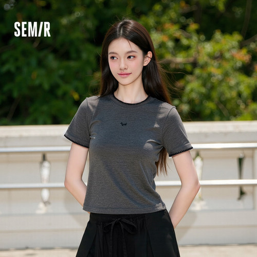 森马小狗修身刺绣短款短袖T恤女