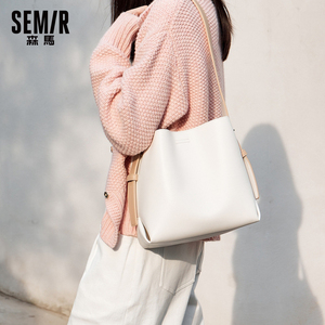森马包包水桶包女2025新款立体简约单肩包潮牌背包时尚女包斜挎包