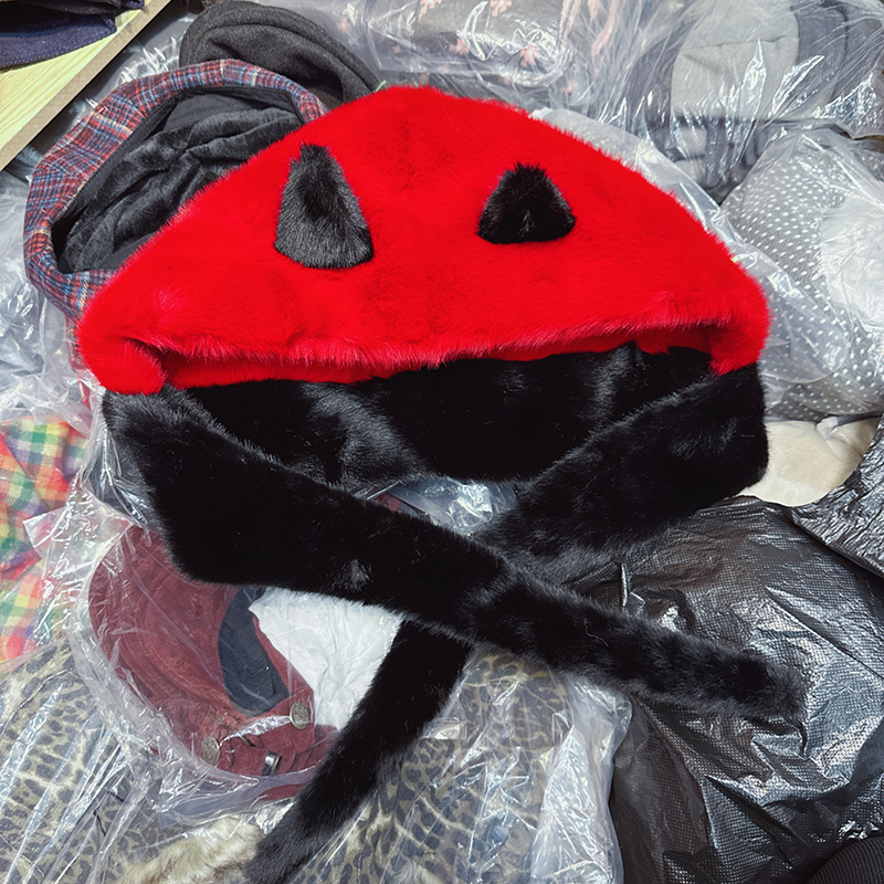 韩国代购韩版恶魔角拼色包头帽女