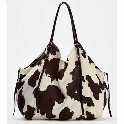 奶牛包丝绸缎面托特包女2026春季新款大容量包包百搭蓝条纹单肩包