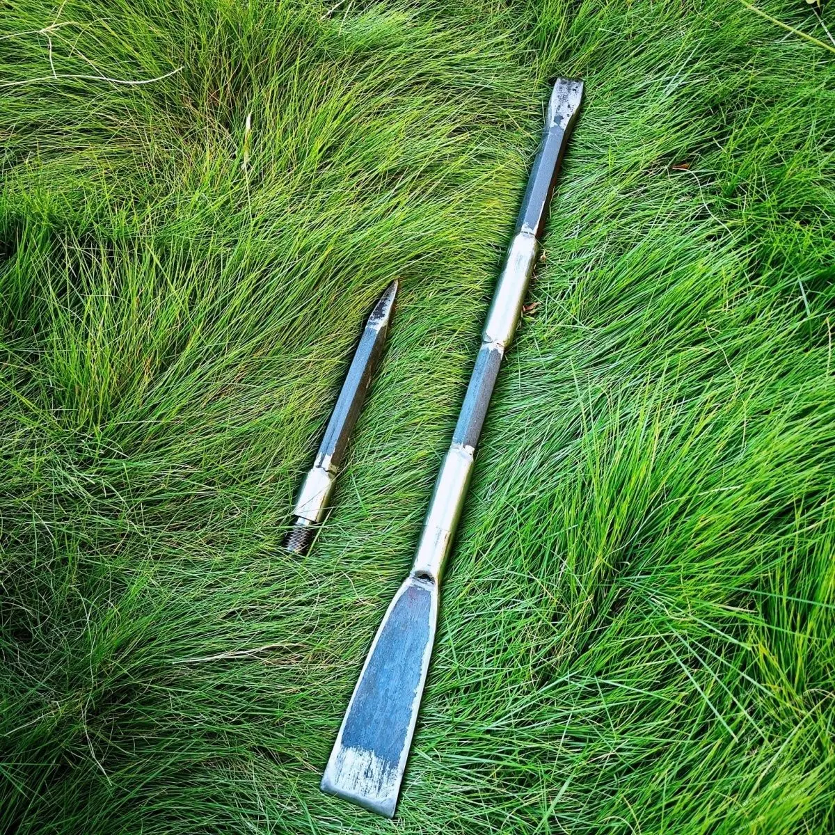 弹簧钢锻打加厚户外工具可折叠