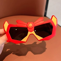 Красный трансформер, Кинг-Конг