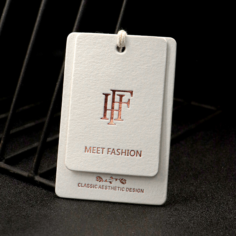 服装吊牌定制衣服标签挂牌定做商标logo高档烫金棉卡订制女装吊卡