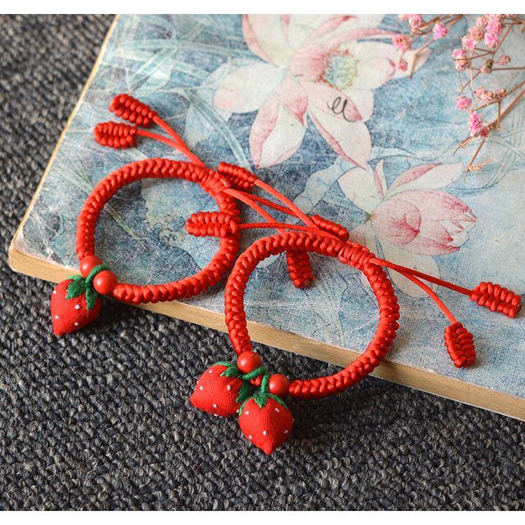 婴儿宝宝儿童孩子朱砂包草莓手链编织红绳本命年小草莓红绳定制