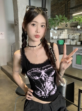 美式短款千禧印花黑色背心女夏季新款辣妹风修身显瘦蕾丝花边上衣