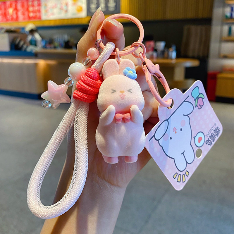 2026年新款正版植绒摸摸兔车钥匙扣女生书包挂件情侣钥匙链小饰品