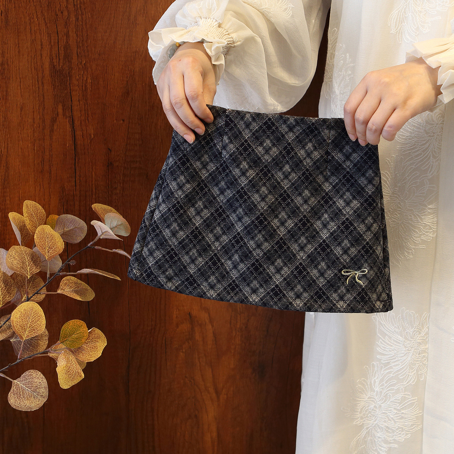 女童秋冬加厚款韩系格纹半身裙女高腰A字短裙复古格子短裙防走光