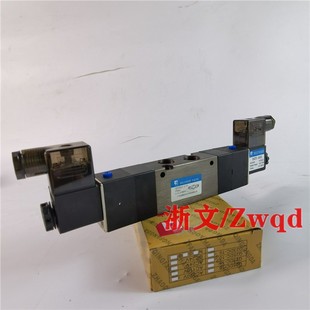 DC24V三位五通电控换向阀 AC220V 电磁阀Q35D2C L10