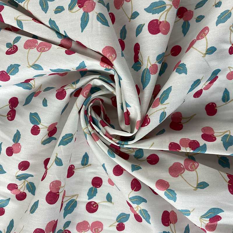 新款直销全棉印花布 卡通樱桃40支印花面料 春夏儿童连衣裙服装面