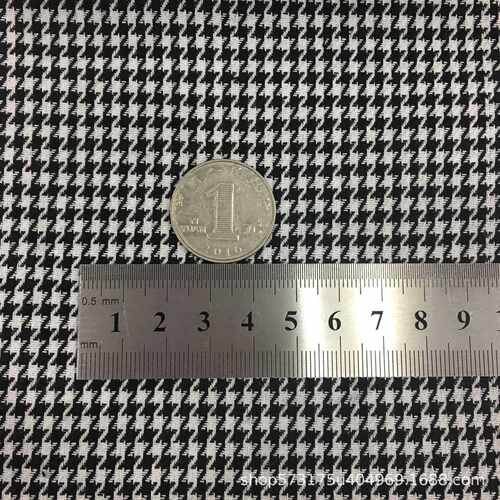 新款直销现货供应 黑白千鸟格梭织面料 涤棉色织  西装马甲 鞋帽