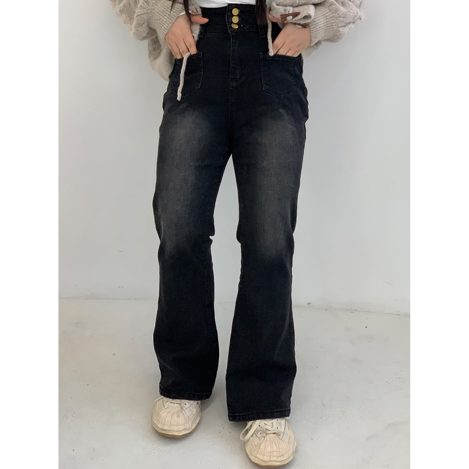 小胖噔弹力黑色修身牛仔裤女冬季大码直筒显瘦阔腿高腰微喇长裤子