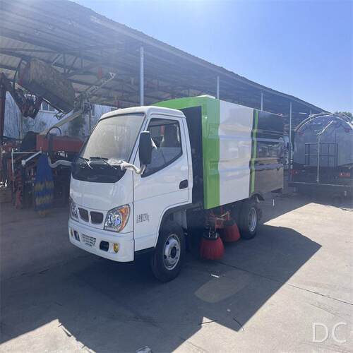 出口3方扫路车国六道路清扫车多功能作业效率速扫路车价格