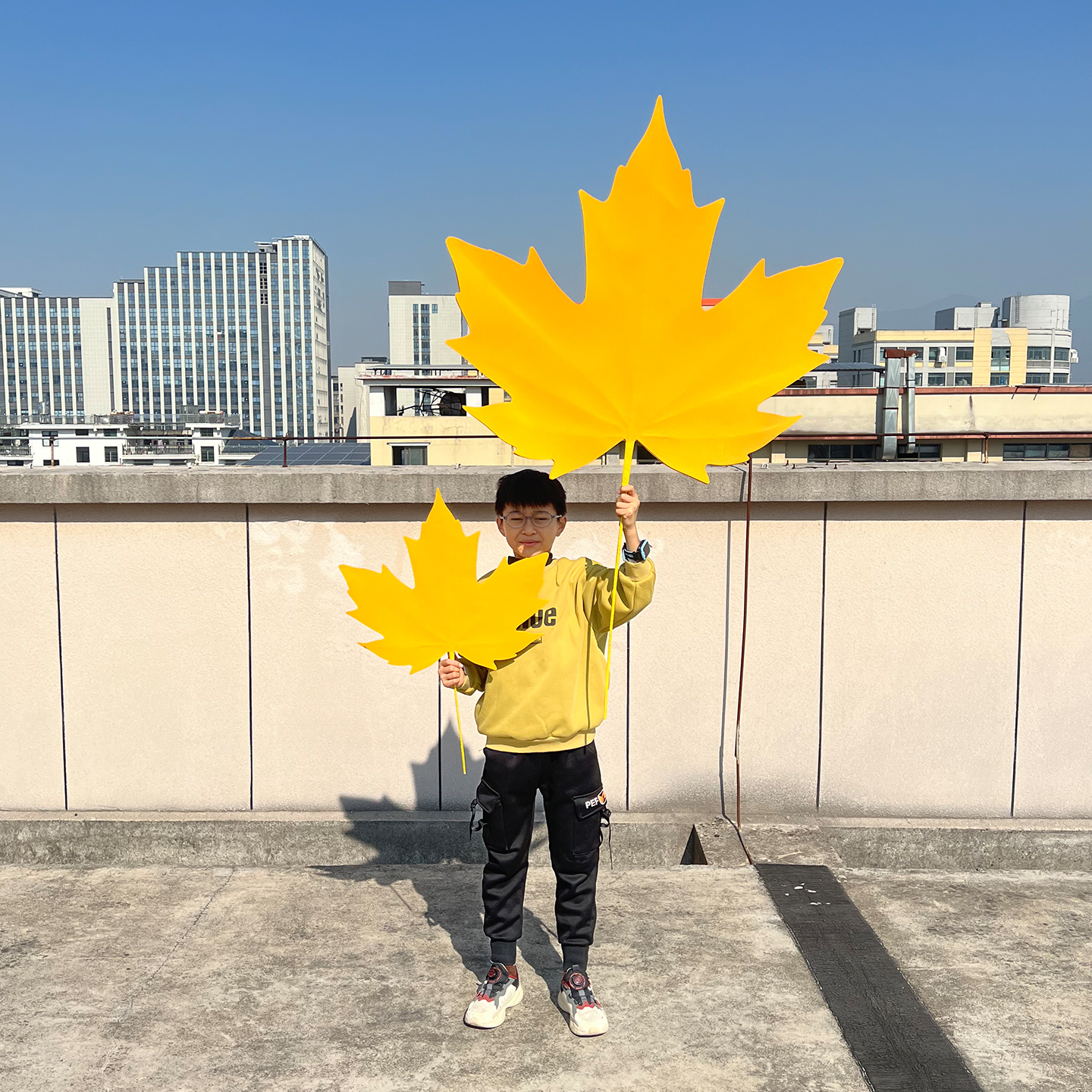 巨型红色枫叶户外EVA防水梧桐叶