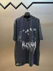 Ins Paris Pure Cotton Trendy Short-Sleeved T-Shirt 2026 Summer New Style Co-Branded Embroidered Print Loose Half-Sleeved Men's and Women's Models