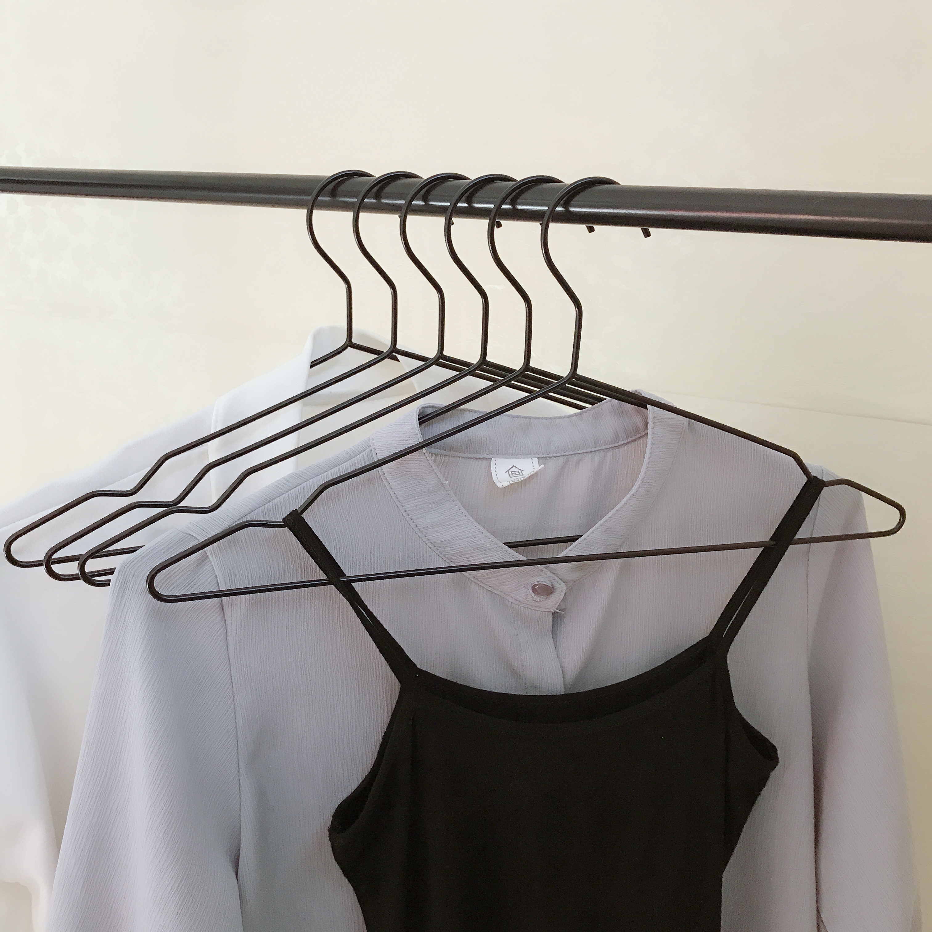 网红衣架黑色简约ins金属防滑