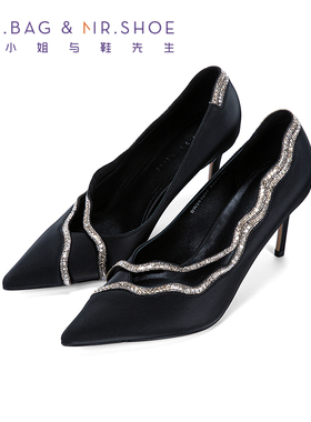 包小姐与鞋先生2026年春季新款简约烫钻条带浅口细跟单鞋女261097