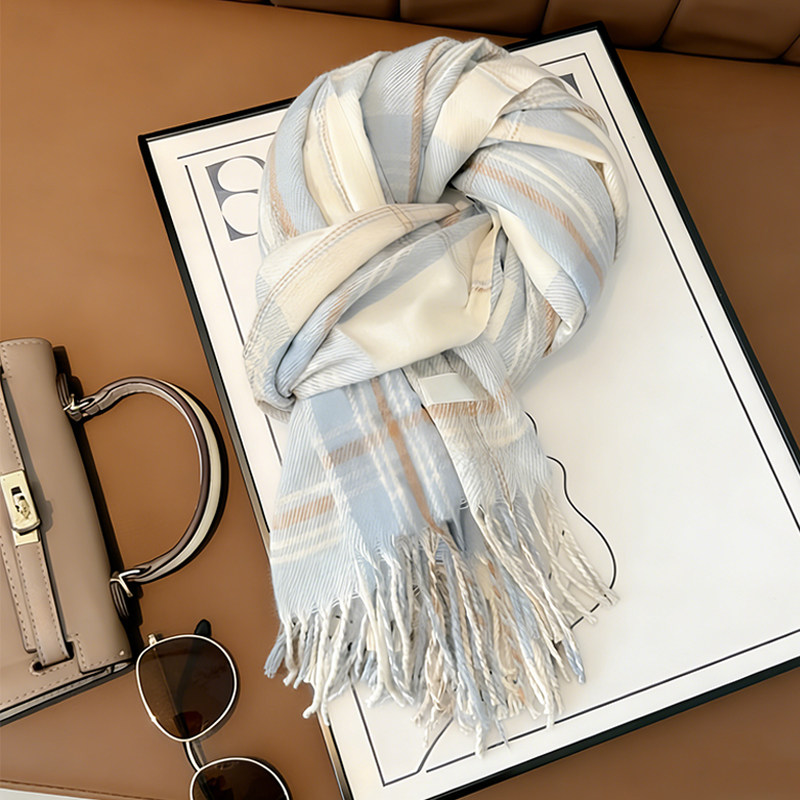 蓝色格子围巾冬季女高级感披肩2025新款百搭韩系氛围感学生围脖男