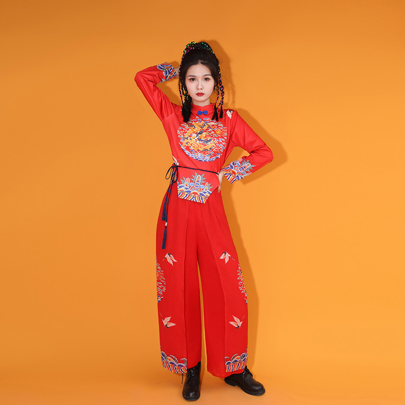 特价中国风打鼓服广场舞成人秧歌服装国风扇子舞新款演出服红色表