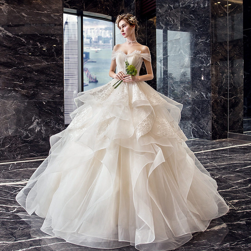 2021森系抖欧美婚纱礼服网齐地梦幻主大码轻外贸红新娘仙气音新款