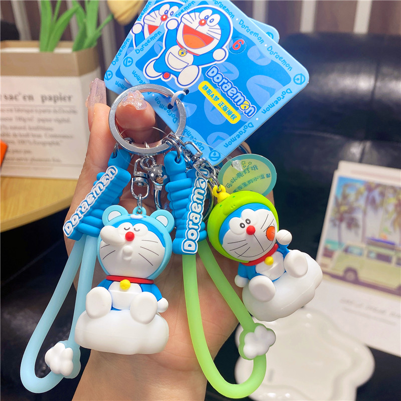 正版哆啦A梦钥匙扣挂件