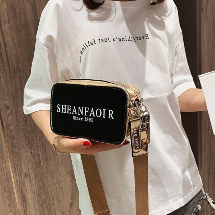 限1000张券单肩包女士2019新款小清新软面包包