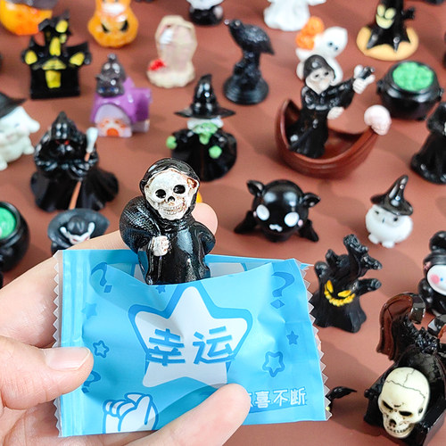 创意万圣节盲袋新款南瓜灯幽灵吸血鬼公仔迷你女巫骷髅装饰小摆件