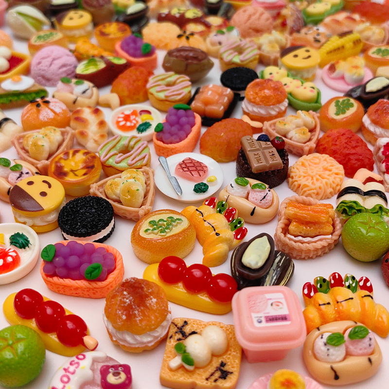卡通中号食玩混装款树脂配件仿真超市食玩小瓶子模型迷你糕点饼干