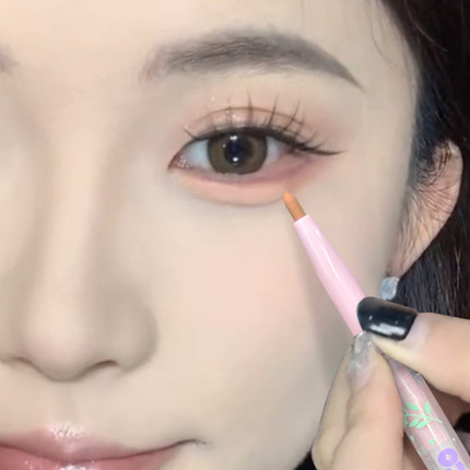 心动双头卧蚕笔提亮二合一眼脸下至笔高光阴影哑珠光眼妆学生新手