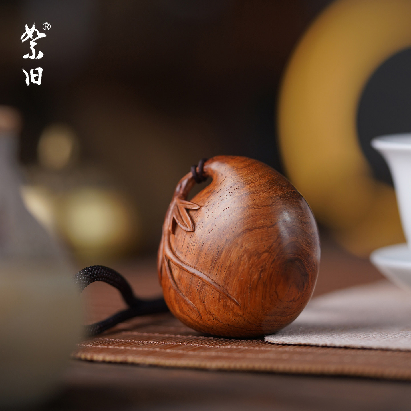 絮旧 寿桃钱袋手把件 正宗海南黄花梨木文玩把玩物件手玩把件男士