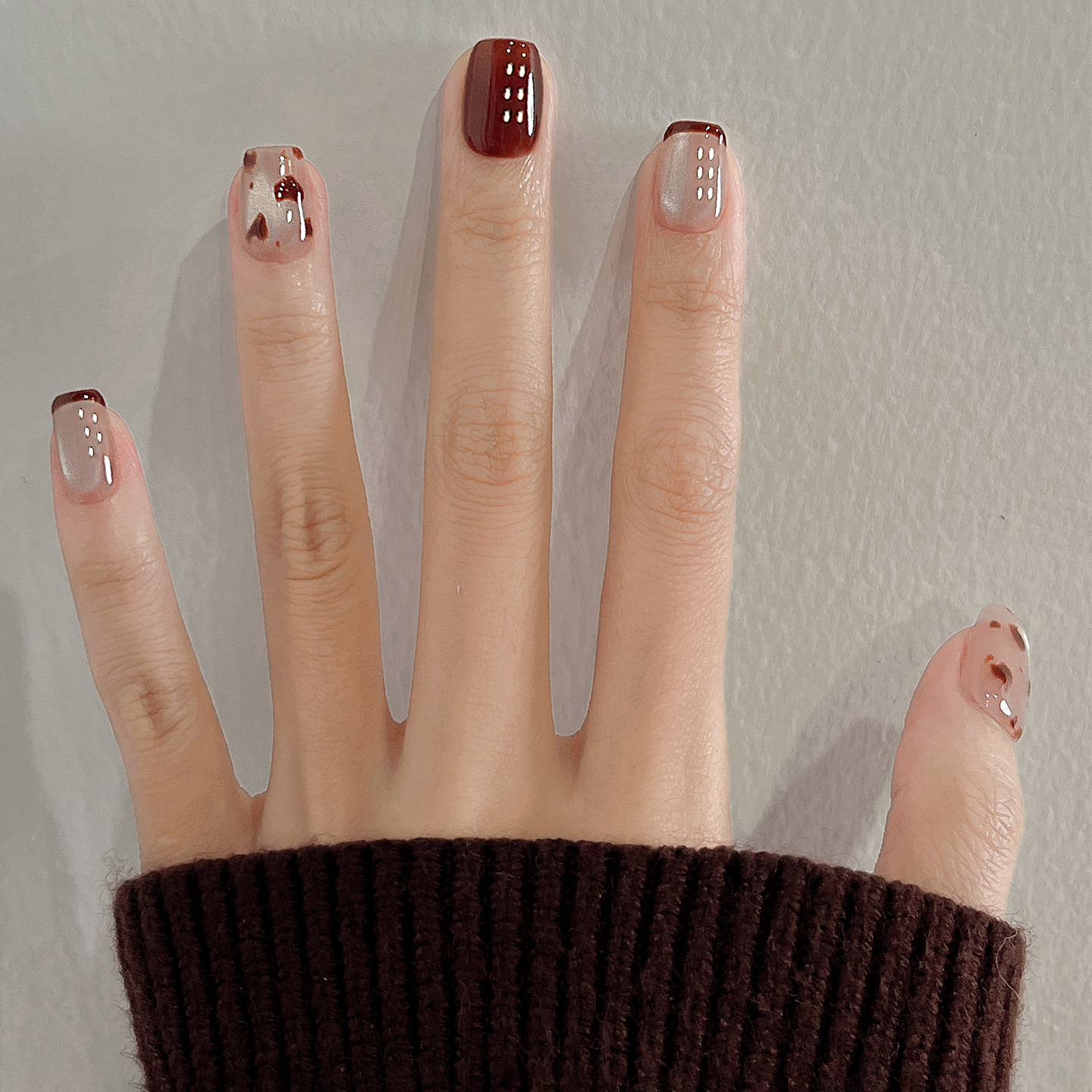 高级感单品甜酷豹纹猫眼手工美甲