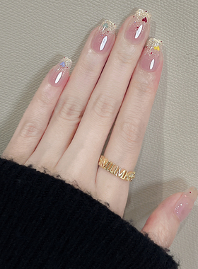 甜美多巴胺爱心冰透猫眼穿戴美甲