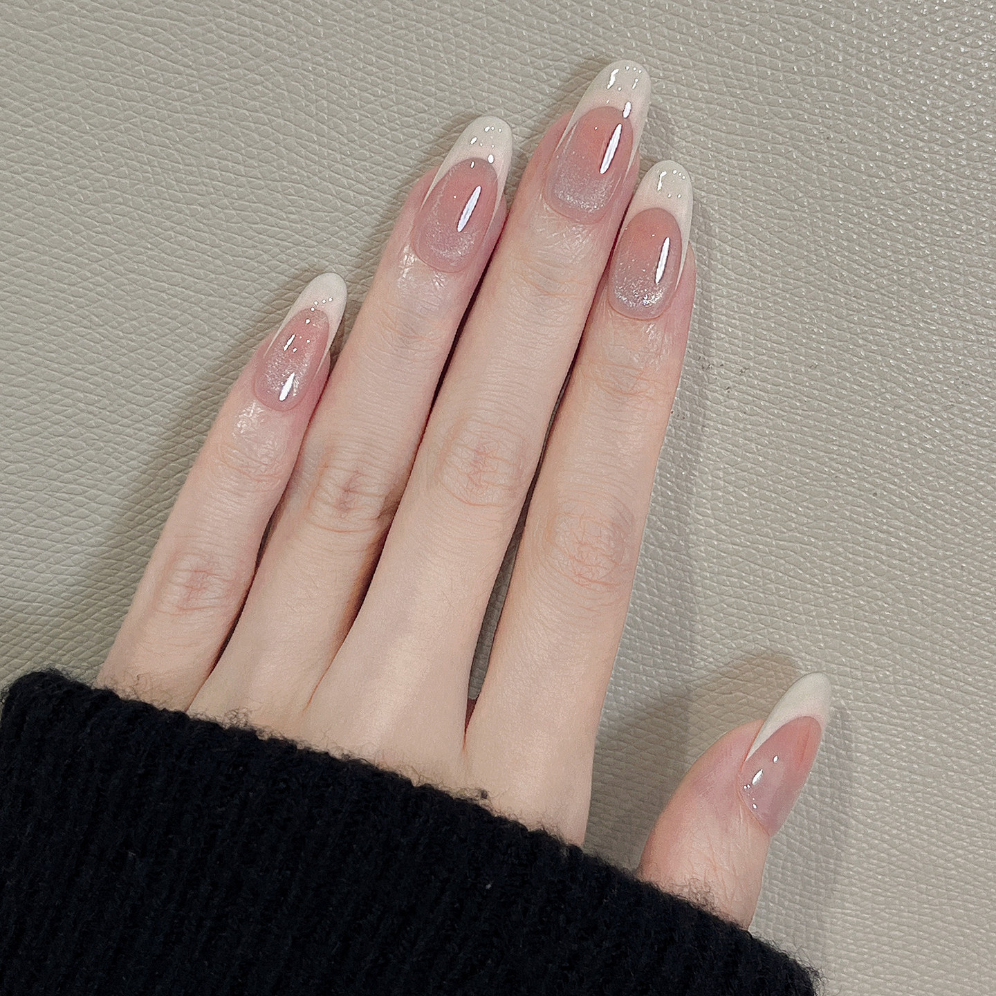 美甲穿戴甲2026新款中长款奶油法式高级感显白裸粉色猫眼杏粉流光