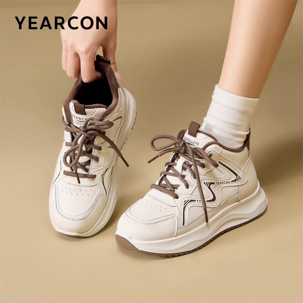 意尔康女鞋2025新款冬季加绒高帮鞋女保暖休闲鞋女款百搭运动棉鞋