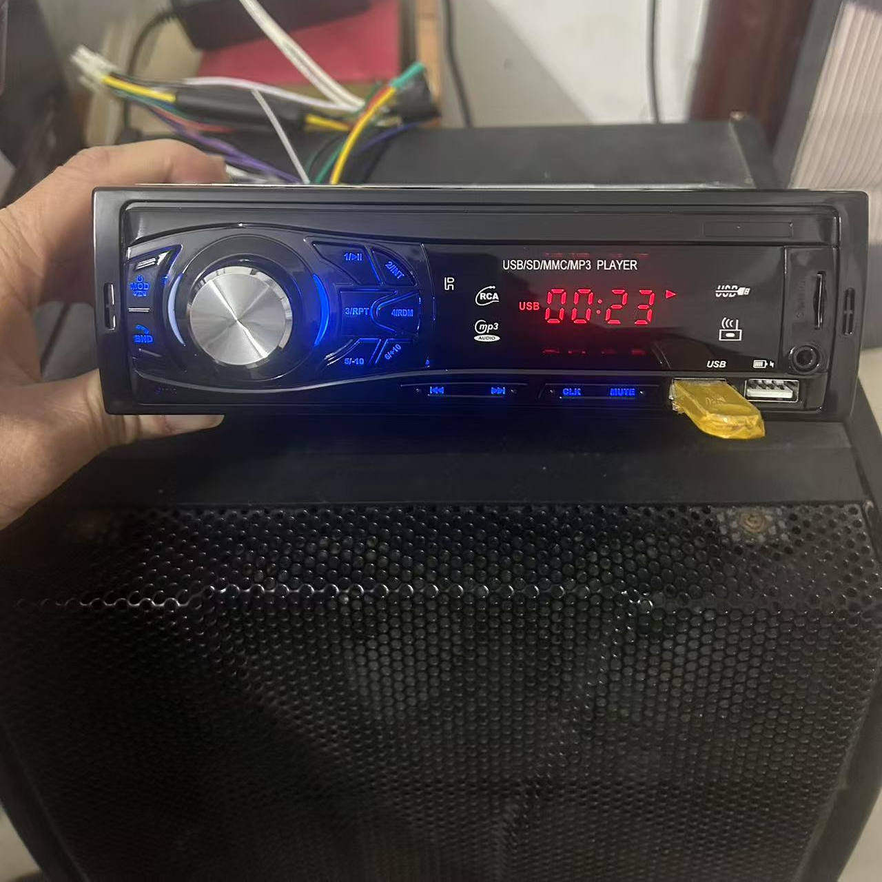 12v志俊普桑捷达通用蓝牙mp3播放器插卡插u盘双usb收音机铁雪龙