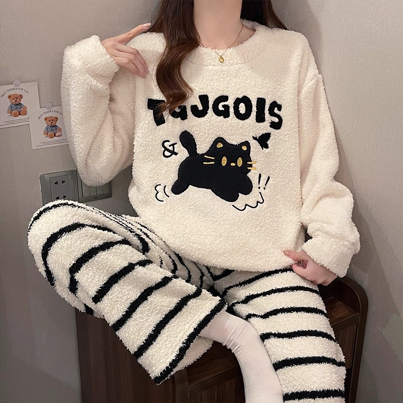 甜美少女珊瑚绒条纹睡衣女可外穿