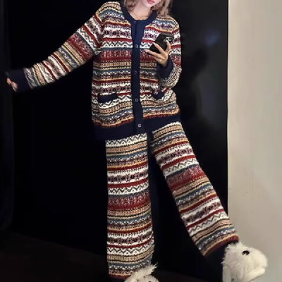 高级感复古民族风珊瑚绒睡衣女