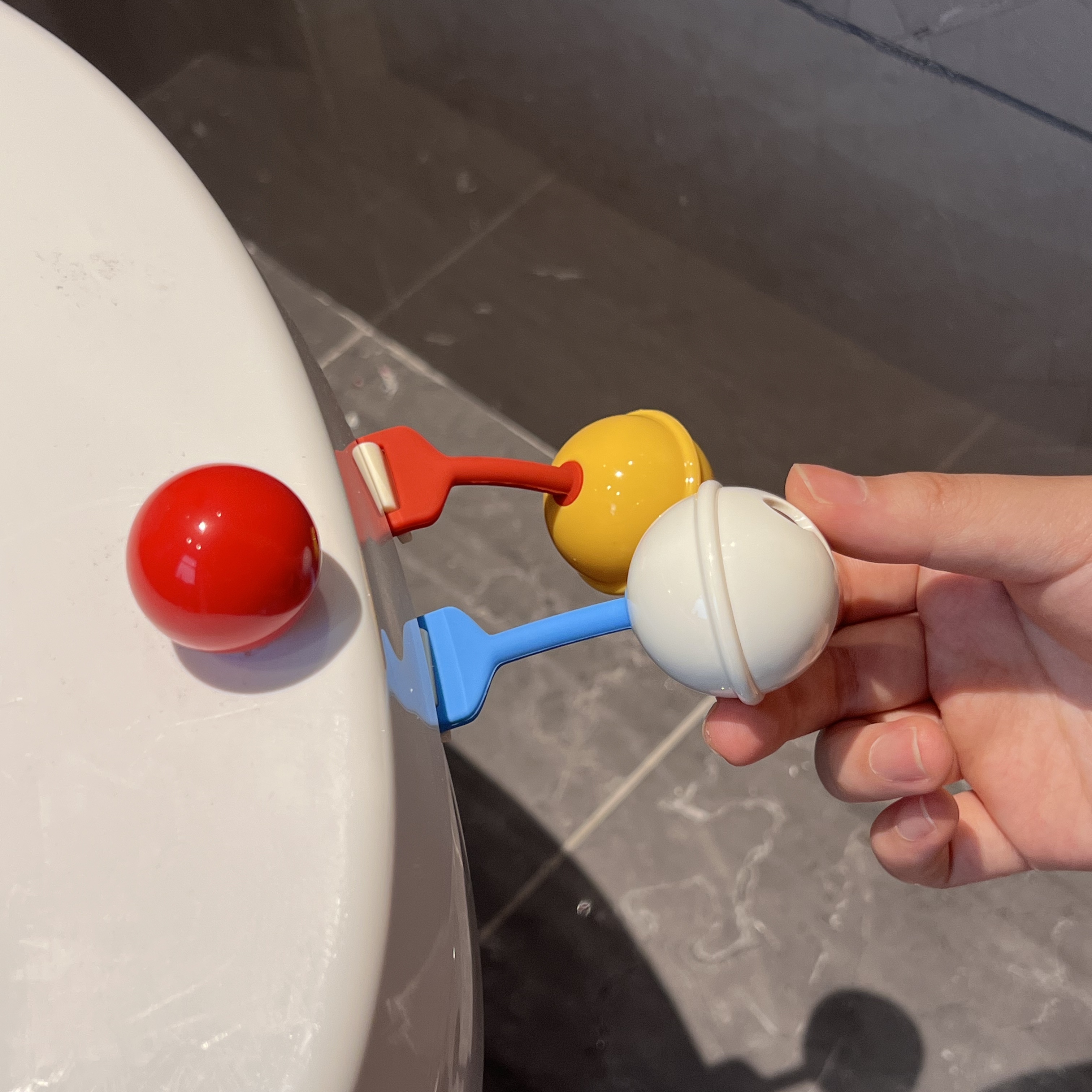 哆啦a梦铃铛香薰马桶提盖器厕所马桶盖掀开器不脏手马桶提拉器